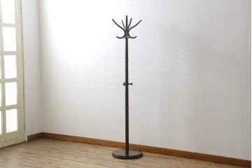 和製ビンテージ　秋田木工　曲げ木　スッキリとしたデザインでどんなお部屋でも使いやすいポールハンガー(コートハンガー、帽子掛け、店舗什器、ヴィンテージ)(R-074525)