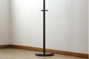 和製ビンテージ　秋田木工　曲げ木　スッキリとしたデザインでどんなお部屋でも使いやすいポールハンガー(コートハンガー、帽子掛け、店舗什器、ヴィンテージ)(R-074525)