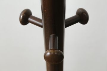 和製ビンテージ　秋田木工　曲げ木　スッキリとしたデザインでどんなお部屋でも使いやすいポールハンガー(コートハンガー、帽子掛け、店舗什器、ヴィンテージ)(R-074525)