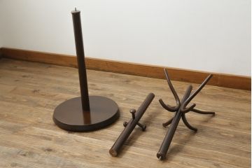 和製ビンテージ　秋田木工　曲げ木　スッキリとしたデザインでどんなお部屋でも使いやすいポールハンガー(コートハンガー、帽子掛け、店舗什器、ヴィンテージ)(R-074525)