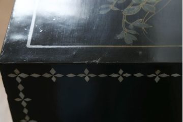 アジアンビンテージ　螺鈿(ラデン)　象嵌　描かれた自然の風景が美しいキャビネット(収納棚、戸棚、ヴィンテージ)(R-074528)
