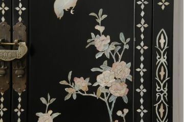 アジアンビンテージ　螺鈿(ラデン)　象嵌　描かれた自然の風景が美しいキャビネット(収納棚、戸棚、ヴィンテージ)(R-074528)