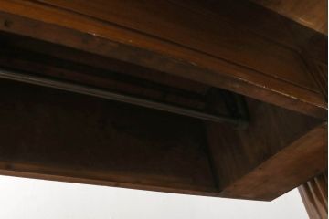 イギリスアンティーク　真鍮枠　引き出し付き　クラシカルな雰囲気を醸し出す木製ショーケース(ガラスケース、陳列棚、飾り棚、店舗什器、展示ケース、英国)(R-074538)
