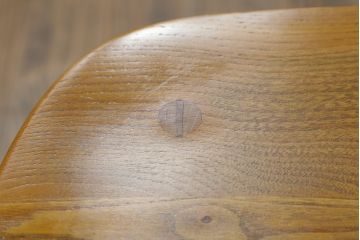 イギリスビンテージ　ERCOL(アーコール)　ゴールドスミス　北欧テイストのお部屋におすすめ!!洗練された佇まいが魅力的なチェア (ダイニングチェア、椅子、イス、板座チェア、ヴィンテージ)(R-074548)