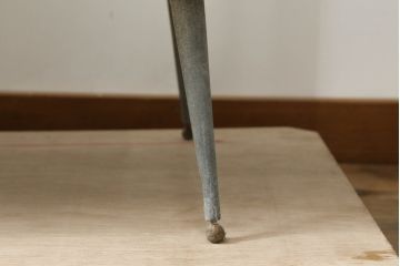 和製アンティーク　人気の薄型サイズ　レトロなデザインがおしゃれなガラスケース(Gケース、カウンターショーケース、ディスプレイケース、コレクションケース、キャビネット、飾り棚、陳列棚、店舗什器)(R-074553)
