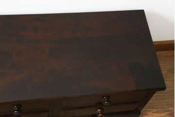 中古　美品　北海道民芸家具　落ち着いた佇まいで空間を引き立てるローチェスト(ローボード、テレビボード、テレビ台、ベンチチェスト、引き出し)(R-074557)
