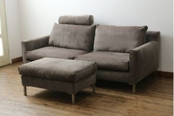 中古　2020年購入　ACTUS(アクタス)取扱い　eilersen(アイラーセン) GROUP-E MELLOW(メロー)　ストリームラインソファ(STREAMLINE SOFA)　シンプルモダンな佇まいが魅力のヘッドレスト付き2人掛けソファとオットマンのセット(二人掛け、2P、フットスツール、北欧)(定価約68万円)(R-074560)