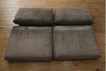 中古　2020年購入　ACTUS(アクタス)取扱い　eilersen(アイラーセン) GROUP-E MELLOW(メロー)　ストリームラインソファ(STREAMLINE SOFA)　シンプルモダンな佇まいが魅力のヘッドレスト付き2人掛けソファとオットマンのセット(二人掛け、2P、フットスツール、北欧)(定価約68万円)(R-074560)