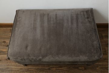 中古　2020年購入　ACTUS(アクタス)取扱い　eilersen(アイラーセン) GROUP-E MELLOW(メロー)　ストリームラインソファ(STREAMLINE SOFA)　シンプルモダンな佇まいが魅力のヘッドレスト付き2人掛けソファとオットマンのセット(二人掛け、2P、フットスツール、北欧)(定価約68万円)(R-074560)