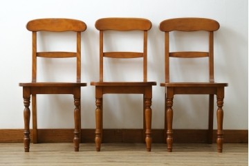 中古　横浜クラシック家具ダニエル(Daniel)　アーリーアメリカン　A-509　ダイニングチェア3脚セット　定価(3脚合計)約30万円　(R-074563)