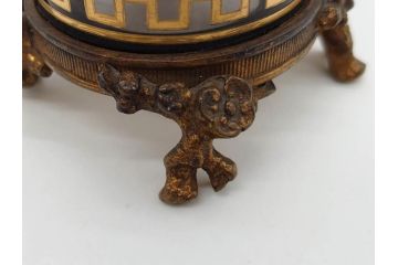 稀少　フランス　1880年〜1900年頃　オールドバカラ　Baccarat　ジャポニズム　花鳥文　金彩　台座付き　細やかな意匠が施されたエレガントな雰囲気溢れる花瓶2個セット(フルレッドクリスタルガラス、筒型、花器、花入れ、箱付き)(R-074575)