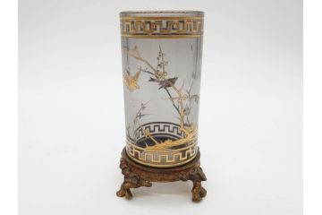 稀少　フランス　1880年〜1900年頃　オールドバカラ　Baccarat　ジャポニズム　花鳥文　金彩　台座付き　細やかな意匠が施されたエレガントな雰囲気溢れる花瓶2個セット(フルレッドクリスタルガラス、筒型、花器、花入れ、箱付き)(R-074575)