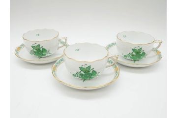 ヘレンド　ハンガリー　HEREND HVNGARY　アポニー・グリーン　繊細な絵付けが上品で落ち着いた雰囲気を醸し出すティーカップ&ソーサー3客セット(C&S、HUNGARY、洋食器)(R-074577)