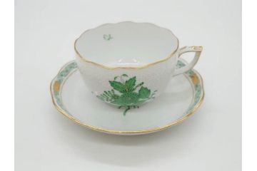 ヘレンド　ハンガリー　HEREND HVNGARY　アポニー・グリーン　繊細な絵付けが上品で落ち着いた雰囲気を醸し出すティーカップ&ソーサー3客セット(C&S、HUNGARY、洋食器)(R-074577)