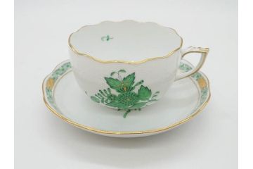 ヘレンド　ハンガリー　HEREND HVNGARY　アポニー・グリーン　繊細な絵付けが上品で落ち着いた雰囲気を醸し出すティーカップ&ソーサー3客セット(C&S、HUNGARY、洋食器)(R-074577)