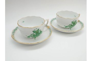 ヘレンド　ハンガリー　HEREND HVNGARY　アポニー・グリーン　繊細な絵付けが上品で落ち着いた雰囲気を醸し出すティーカップ&ソーサー2客セット(C&S、HUNGARY、洋食器)(R-074578)