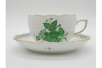 ヘレンド　ハンガリー　HEREND HVNGARY　アポニー・グリーン　繊細な絵付けが上品で落ち着いた雰囲気を醸し出すティーカップ&ソーサー2客セット(C&S、HUNGARY、洋食器)(R-074578)