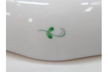 ヘレンド　ハンガリー　HEREND HVNGARY　アポニー・グリーン　繊細な絵付けが上品で落ち着いた雰囲気を醸し出すティーカップ&ソーサー2客セット(C&S、HUNGARY、洋食器)(R-074578)