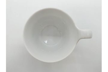 デンマーク　ROYAL COPENHAGEN(ロイヤルコペンハーゲン)　ブルーフルーテッド　メガ　大胆かつ繊細なデザインに魅了されるハイハンドルカップ&ソーサー3客セット(C&S、洋食器)(R-074579)
