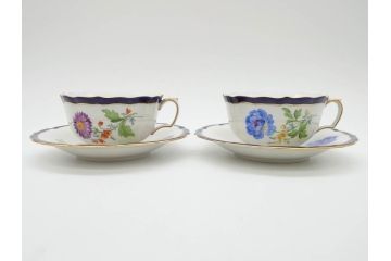 ドイツ　マイセン　Meissen　コバルトブルー　金彩　二つ花　フラワー　洗練された上品なデザインが目を惹くティーカップ&ソーサー2客セット(洋食器、C&S)(R-074580)