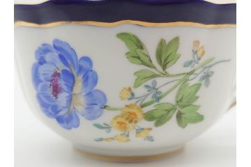 ドイツ　マイセン　Meissen　コバルトブルー　金彩　二つ花　フラワー　洗練された上品なデザインが目を惹くティーカップ&ソーサー2客セット(洋食器、C&S)(R-074580)