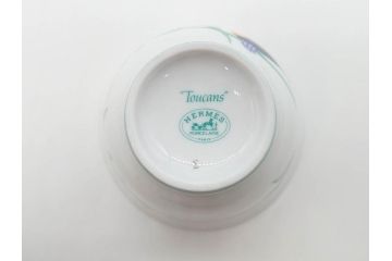 フランス　HERMES(エルメス)　トゥカン/アフリカ/ナイルの庭/シエスタ　それぞれ華やかなデザインが素敵なアジアンティーカップ&ソーサー5客セット(Toucans/AFRiCA/nile/Siesta、湯呑み、湯のみ、蓋付き、C&S、洋食器)(R-074582)