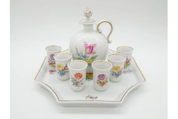 ドイツ　マイセン　Meissen　フラワー　多彩な花たちが華やぎをもたらしてくれるリキュールセット(花、ボトル、トレイ、トレー、カップ6客、酒器、洋食器)(R-074583)