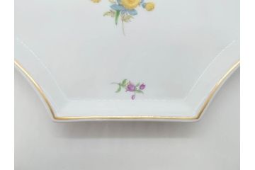 ドイツ　マイセン　Meissen　フラワー　多彩な花たちが華やぎをもたらしてくれるリキュールセット(花、ボトル、トレイ、トレー、カップ6客、酒器、洋食器)(R-074583)