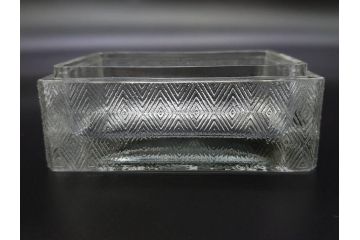 アンティーク　1920年代　レア　ルネ・ラリック(R.LALIQUE)　ツバメ　手彫り　職人による繊細な技法とデザインが美しいシガレットケース(ボックス、たばこ(タバコ)箱、小物入れ、アクセサリートレイ、ガラス、鳥)(R-074584)