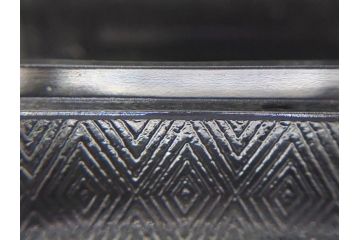 アンティーク　1920年代　レア　ルネ・ラリック(R.LALIQUE)　ツバメ　手彫り　職人による繊細な技法とデザインが美しいシガレットケース(ボックス、たばこ(タバコ)箱、小物入れ、アクセサリートレイ、ガラス、鳥)(R-074584)