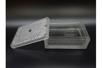 アンティーク　1933〜1951年頃　レア　ルネ・ラリック(R.LALIQUE)　ローレンス(Laurens)　繊細なデザインがエレガントな雰囲気溢れるシガレットケース(ボックス、たばこ(タバコ)箱、小物入れ、アクセサリートレイ、ガラス)(R-074585)
