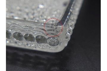 アンティーク　1933〜1951年頃　レア　ルネ・ラリック(R.LALIQUE)　ローレンス(Laurens)　繊細なデザインがエレガントな雰囲気溢れるシガレットケース(ボックス、たばこ(タバコ)箱、小物入れ、アクセサリートレイ、ガラス)(R-074585)