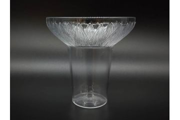 アンティーク　1920年代　ルネ・ラリック(R.LALIQUE)　ロータス(LOTUS)　グラス　花瓶　蓮の花のようなデザインが美しいゴブレット(花入れ、花器、フラワーベース)(R-074586)