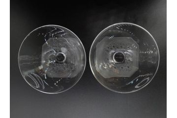 アンティーク　ルネ・ラリック(R.LALIQUE)　洗練されたデザインが優美な印象を与えるシャンパングラス2客セット(ヒナギク、パクレット、デイジー、デザート、コンポート、フルーツ、小鉢、ミニボウル、ガラス)(R-074587)