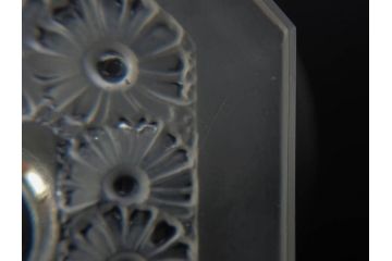 アンティーク　ルネ・ラリック(R.LALIQUE)　洗練されたデザインが優美な印象を与えるシャンパングラス2客セット(ヒナギク、パクレット、デイジー、デザート、コンポート、フルーツ、小鉢、ミニボウル、ガラス)(R-074587)