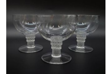 アンティーク　1950年代　ルネ・ラリック(R.LALIQUE)　バンブー(竹)　シンプルながらも洗練されたデザインに魅了されるグラス3客セット(ワイン、ゴブレット、コニャック、ブランデー、カクテル、クープ、シャンパン、シャンペン、ガラス)(R-074588)