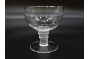 アンティーク　1950年代　ルネ・ラリック(R.LALIQUE)　バンブー(竹)　シンプルながらも洗練されたデザインに魅了されるグラス3客セット(ワイン、ゴブレット、コニャック、ブランデー、カクテル、クープ、シャンパン、シャンペン、ガラス)(R-074588)