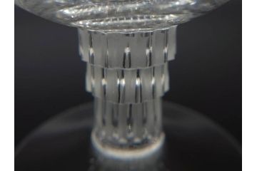 アンティーク　1950年代　ルネ・ラリック(R.LALIQUE)　バンブー(竹)　シンプルながらも洗練されたデザインに魅了されるグラス3客セット(ワイン、ゴブレット、コニャック、ブランデー、カクテル、クープ、シャンパン、シャンペン、ガラス)(R-074588)