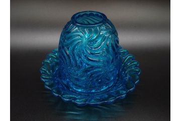 稀少!　フランス　Baccarat　オールドバカラ　ロザース(ROSACES)　ミュルティプル　キャンドルスタンド　燭台　常夜灯　澄んだブルーカラーと華やかな意匠が存在感を放つヴェイユーズ(DEPOSE刻印あり、フルレッドクリスタルガラス)(R-074594)