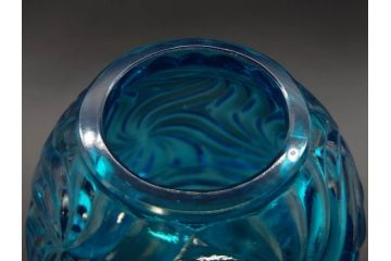 稀少!　フランス　Baccarat　オールドバカラ　ロザース(ROSACES)　ミュルティプル　キャンドルスタンド　燭台　常夜灯　澄んだブルーカラーと華やかな意匠が存在感を放つヴェイユーズ(DEPOSE刻印あり、フルレッドクリスタルガラス)(R-074594)