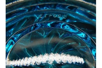 稀少!　フランス　Baccarat　オールドバカラ　ロザース(ROSACES)　ミュルティプル　キャンドルスタンド　燭台　常夜灯　澄んだブルーカラーと華やかな意匠が存在感を放つヴェイユーズ(DEPOSE刻印あり、フルレッドクリスタルガラス)(R-074594)