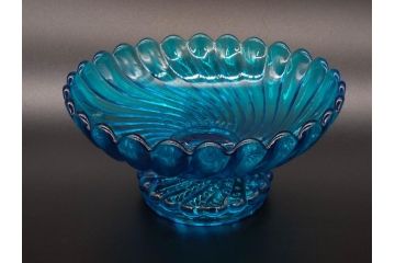 稀少!　フランス　Baccarat　オールドバカラ　バンブー　美しいブルーカラーと繊細なデザインが目を惹くコンポート(フルーツスタンド、脚付きボウル、フリル、DEPOSE刻印あり、フルレッドクリスタルガラス)(R-074595)