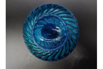 稀少!　フランス　Baccarat　オールドバカラ　バンブー　美しいブルーカラーと繊細なデザインが目を惹くコンポート(フルーツスタンド、脚付きボウル、フリル、DEPOSE刻印あり、フルレッドクリスタルガラス)(R-074595)