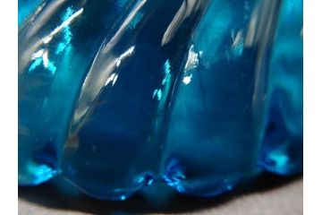 稀少!　フランス　Baccarat　オールドバカラ　バンブー　美しいブルーカラーと繊細なデザインが目を惹くコンポート(フルーツスタンド、脚付きボウル、フリル、DEPOSE刻印あり、フルレッドクリスタルガラス)(R-074595)