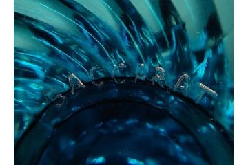 稀少!　フランス　Baccarat　オールドバカラ　バンブー　美しいブルーカラーと繊細なデザインが目を惹くコンポート(フルーツスタンド、脚付きボウル、フリル、DEPOSE刻印あり、フルレッドクリスタルガラス)(R-074595)