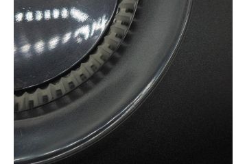 フランス　LALIQUE(ラリック)　バンブー(竹)　シンプルながらも上品な佇まいが魅力のプレート4枚セット(大・小)(皿、ガラス)(R-074596)