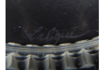 フランス　LALIQUE(ラリック)　バンブー(竹)　シンプルながらも上品な佇まいが魅力のプレート4枚セット(大・小)(皿、ガラス)(R-074596)