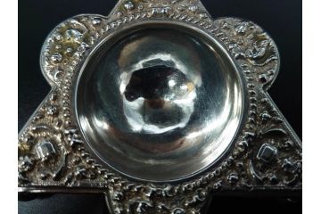 1874年頃　銀細工師　チャールズ・フォックス　Charles Fox　スターリングシルバー　ソルトディッシュ&スプーン4個セット(塩入れ、箱入り、スプーン付き、SV925、STERLING SILVER)(R-074601)