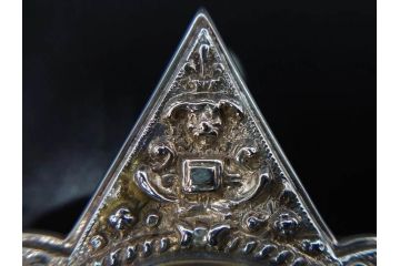 1874年頃　銀細工師　チャールズ・フォックス　Charles Fox　スターリングシルバー　ソルトディッシュ&スプーン4個セット(塩入れ、箱入り、スプーン付き、SV925、STERLING SILVER)(R-074601)