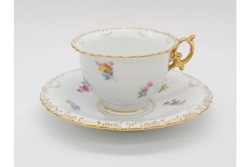 ドイツ　マイセン　Meissen　金彩　散らし小花　シェルエッジ　細やかな意匠に気品を感じるカップ&ソーサー(洋食器、C&S)(R-074603)